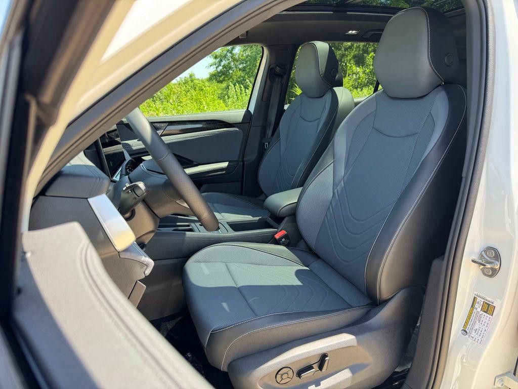 2026 VOLKSWAGEN Tiguan - photo 5