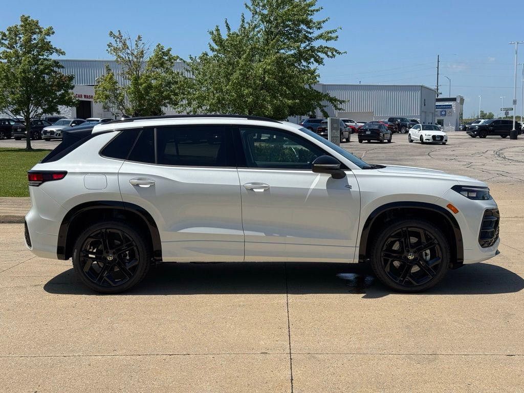 2026 VOLKSWAGEN Tiguan - photo 8
