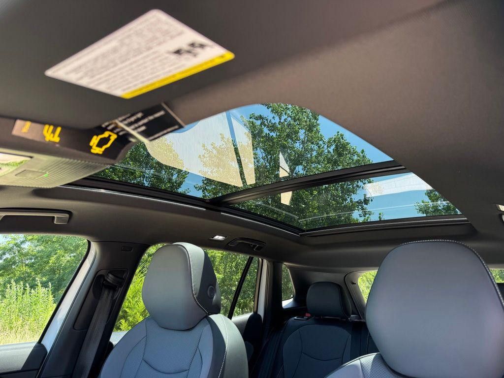 2026 VOLKSWAGEN Tiguan - photo 12