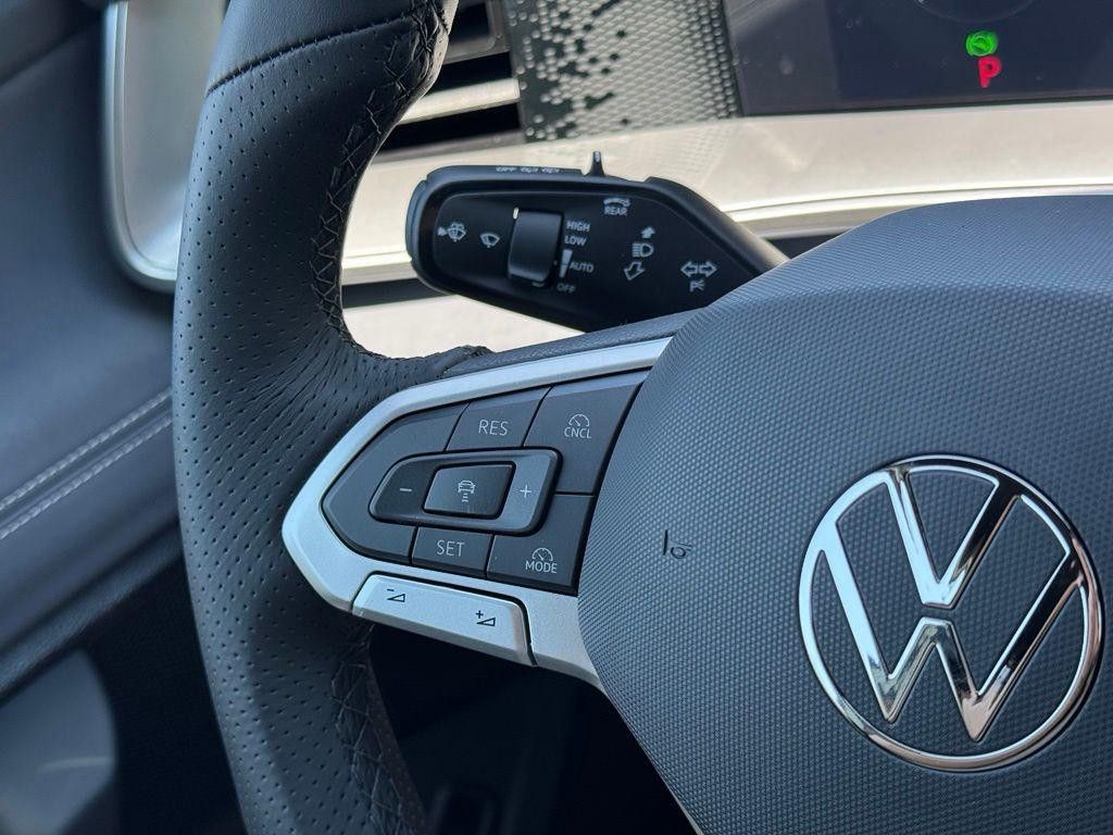 2026 VOLKSWAGEN Tiguan - photo 16