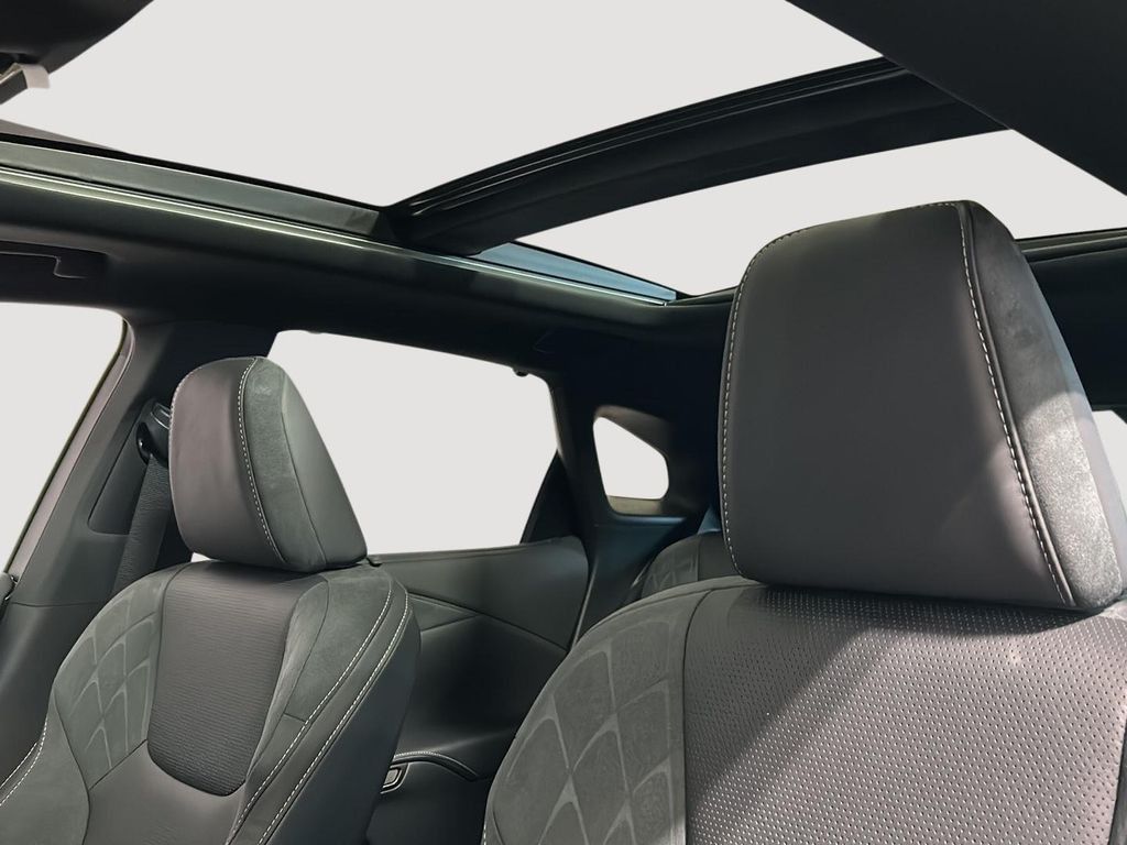 2026 LEXUS RX - photo 5