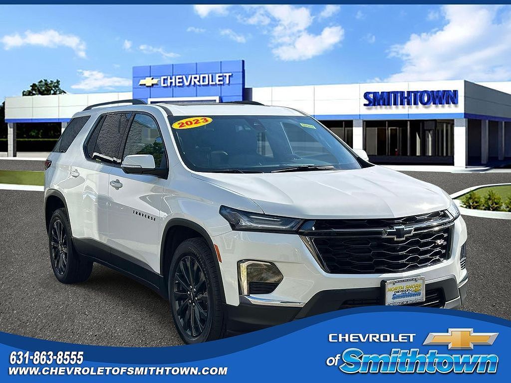2023 Chevrolet Traverse RS