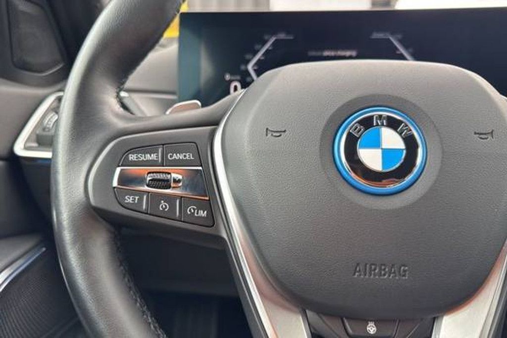 2023 BMW 330e - photo 39