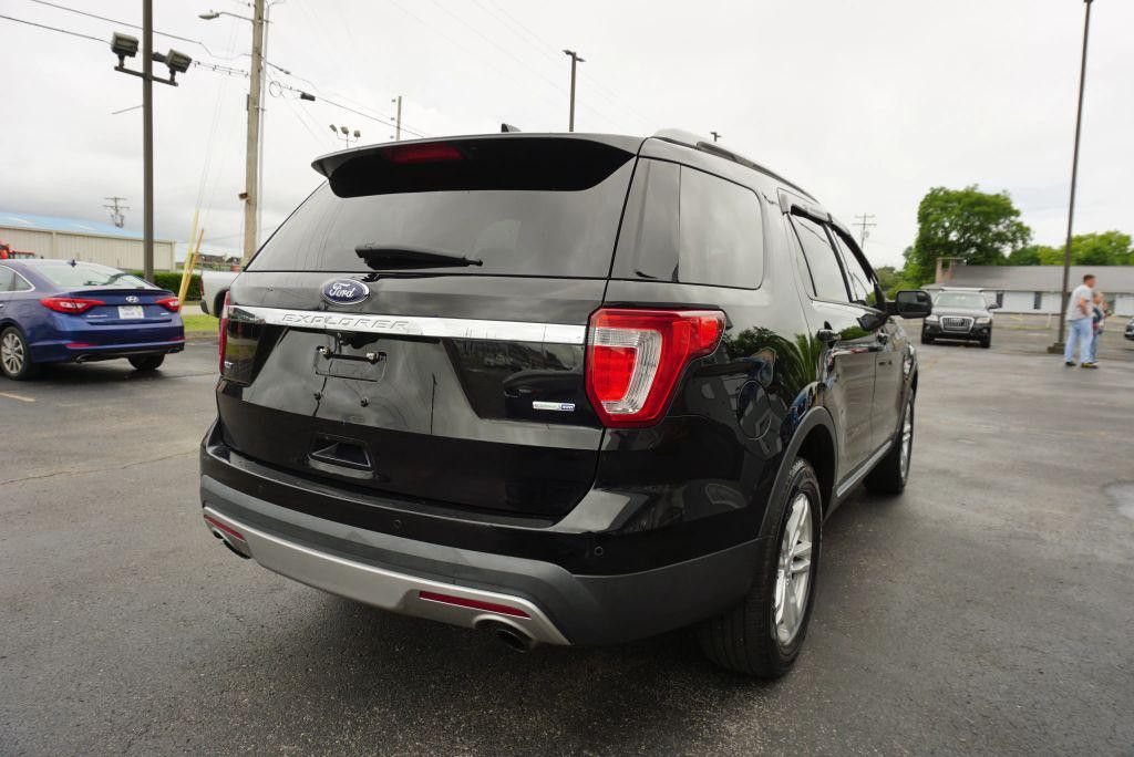 2016 FORD Explorer - photo 5