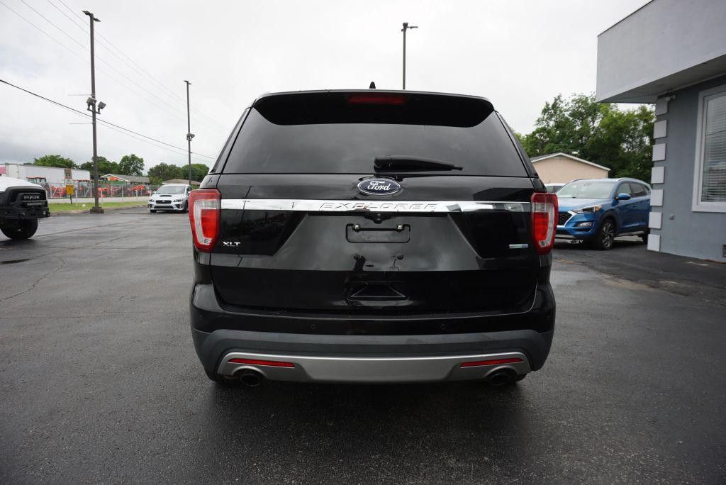 2016 FORD Explorer - photo 6