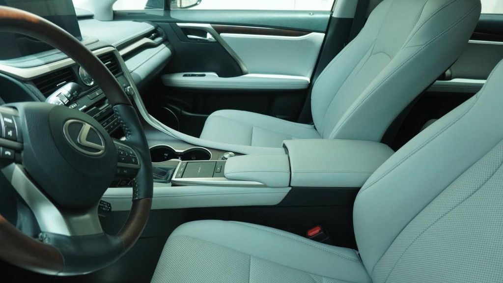 2020 LEXUS RX - photo 8