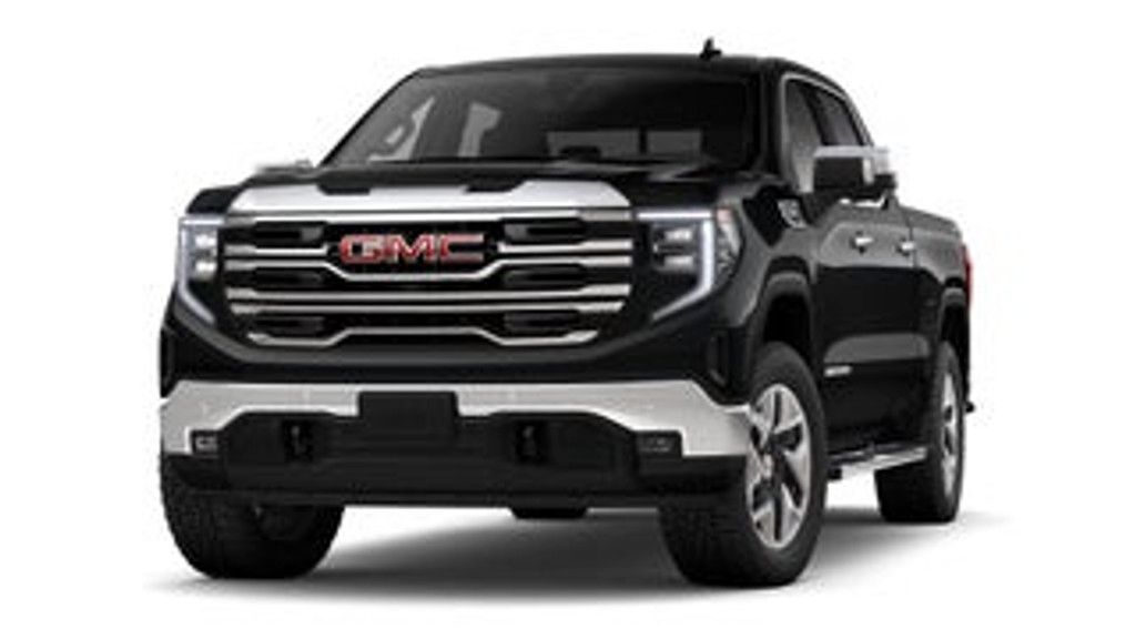 2026 GMC Sierra SLT