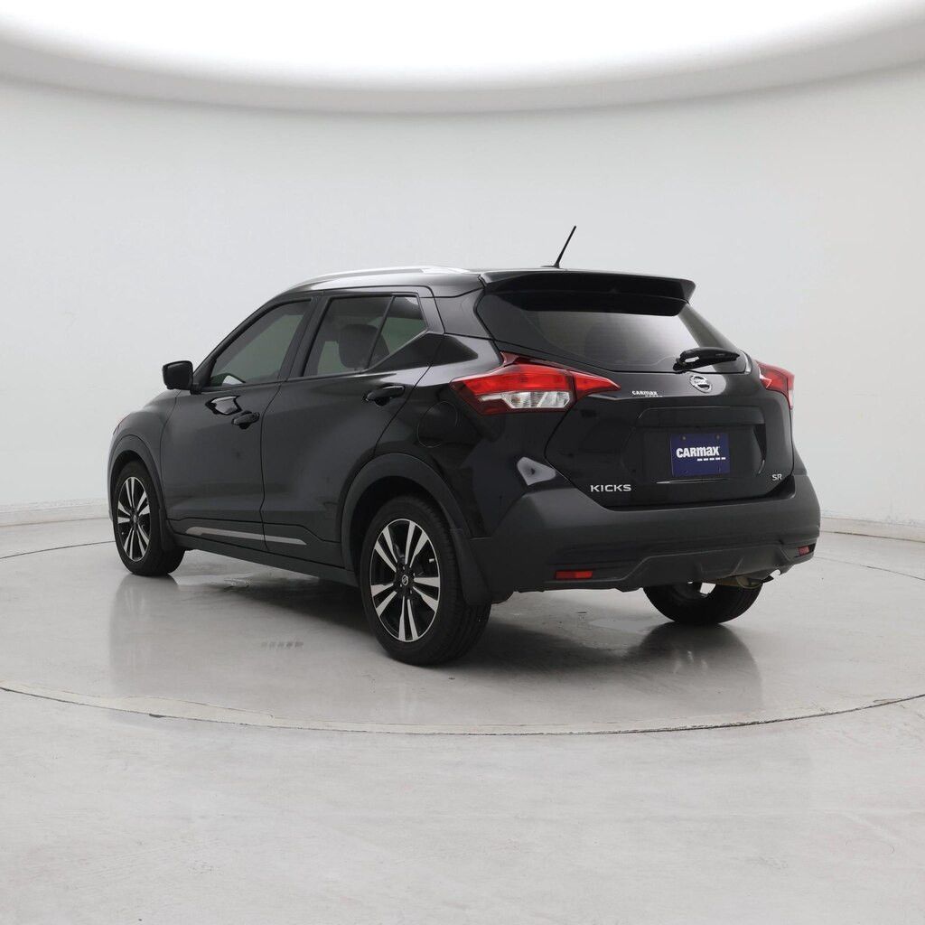 2019 NISSAN Kicks - photo 2