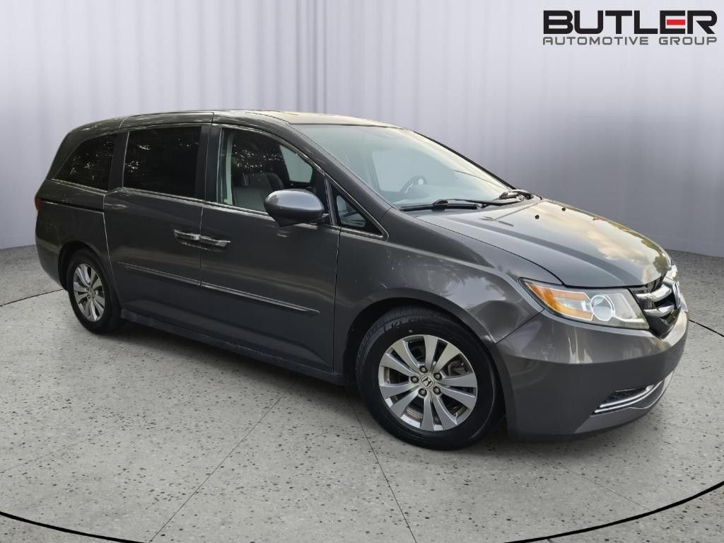 2017 HONDA Odyssey - photo 2