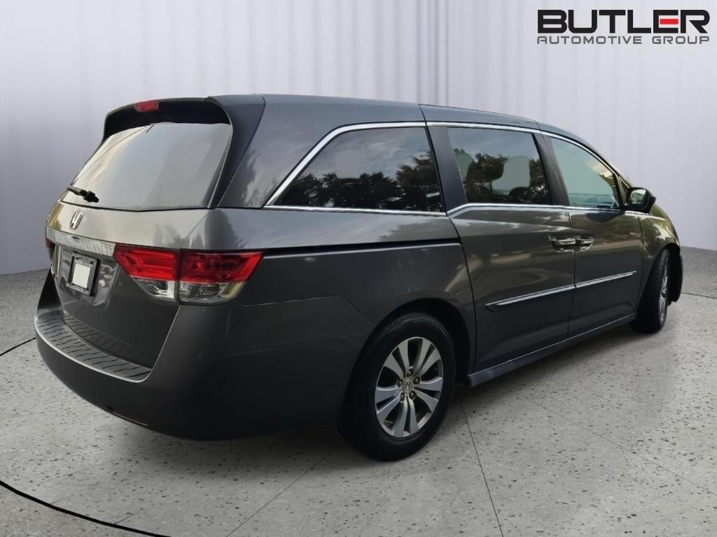 2017 HONDA Odyssey - photo 5