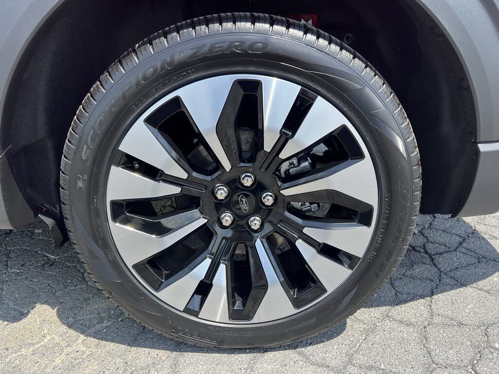 2026 FORD Explorer - photo 10