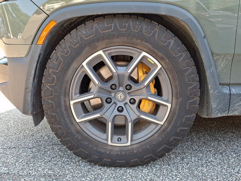 2022 RIVIAN R1T - photo 4