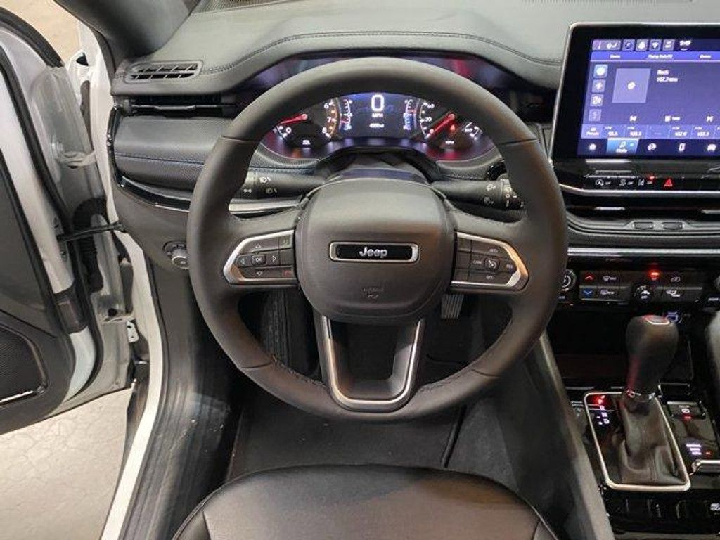 2026 JEEP Compass - photo 13