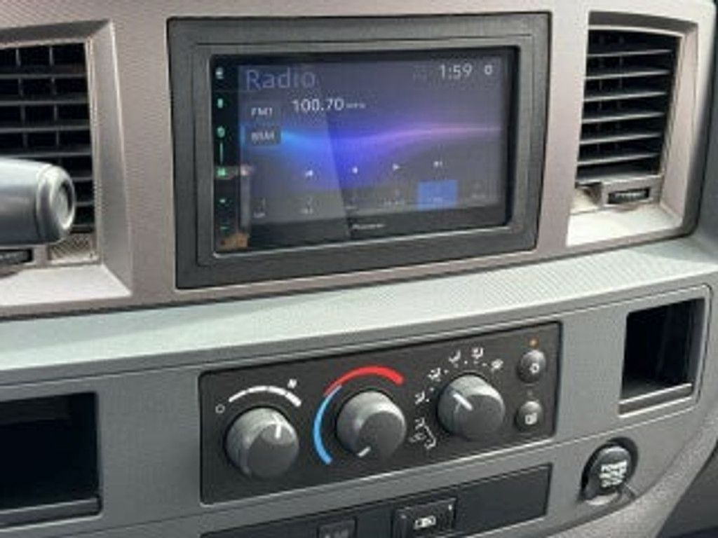 2005 DODGE Ram - photo 25