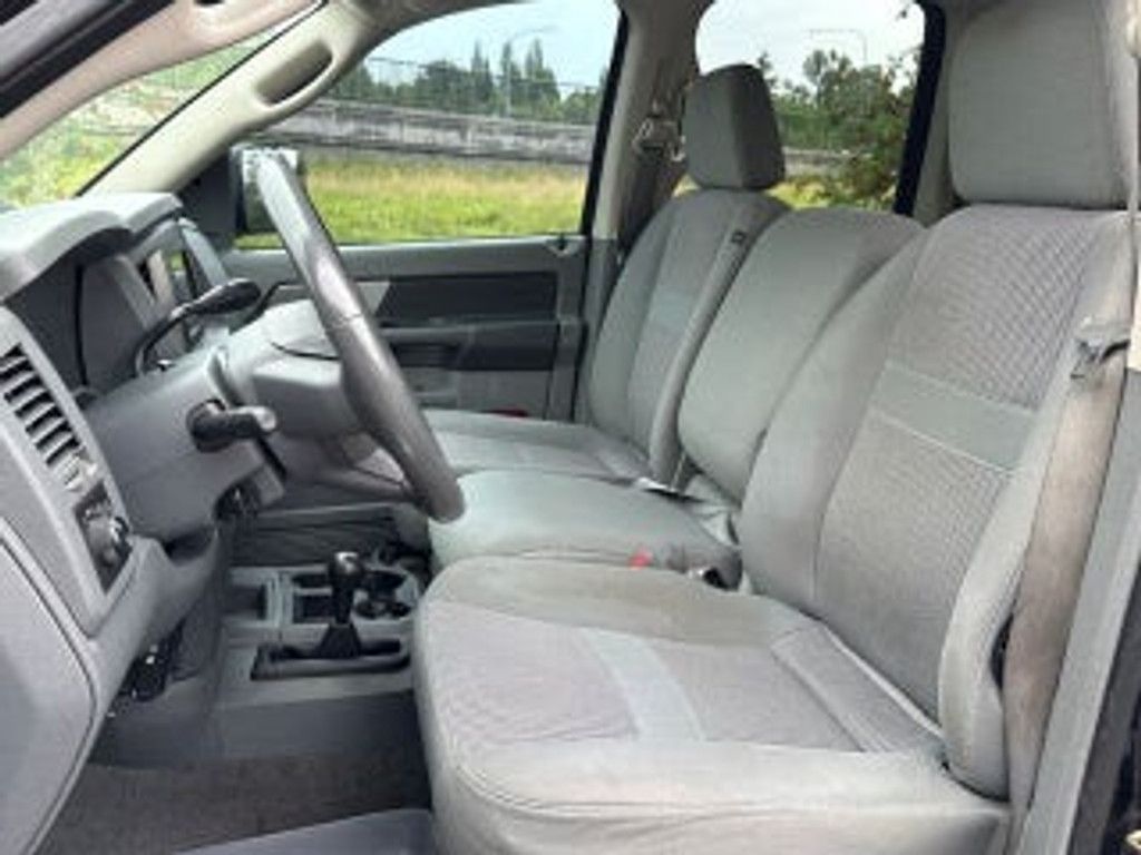 2005 DODGE Ram - photo 7