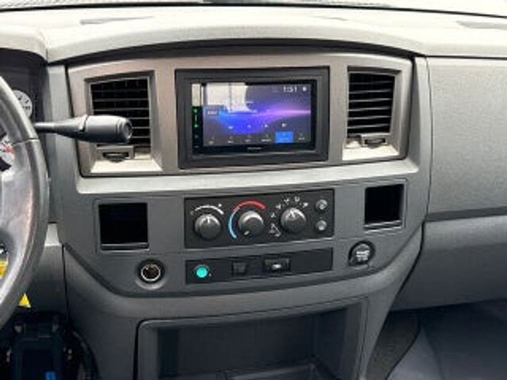 2005 DODGE Ram - photo 10