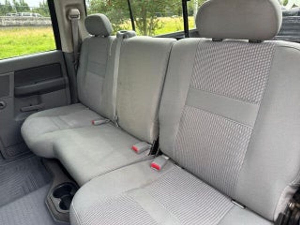 2005 DODGE Ram - photo 18