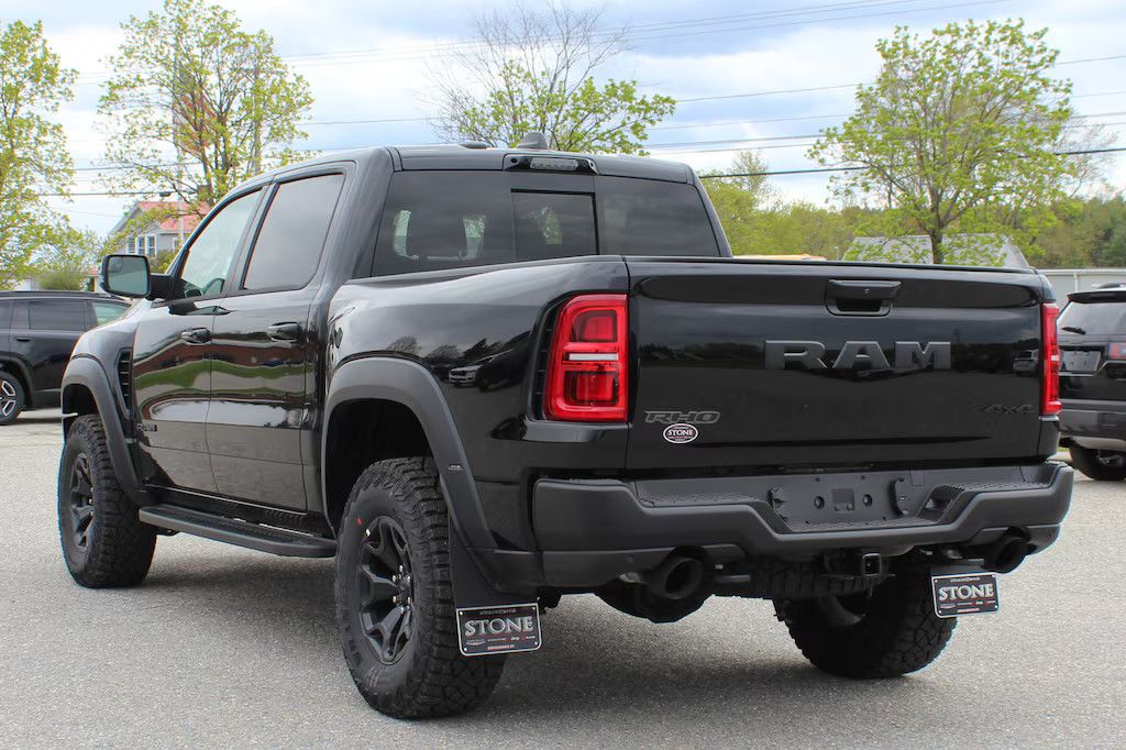 2026 RAM 1500 - photo 8