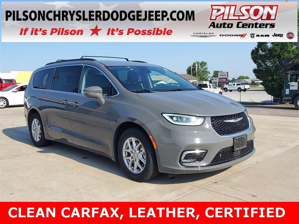 2022 Chrysler Pacifica Touring L