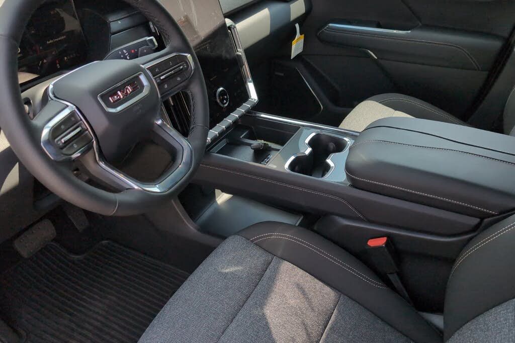 2026 GMC Acadia - photo 10