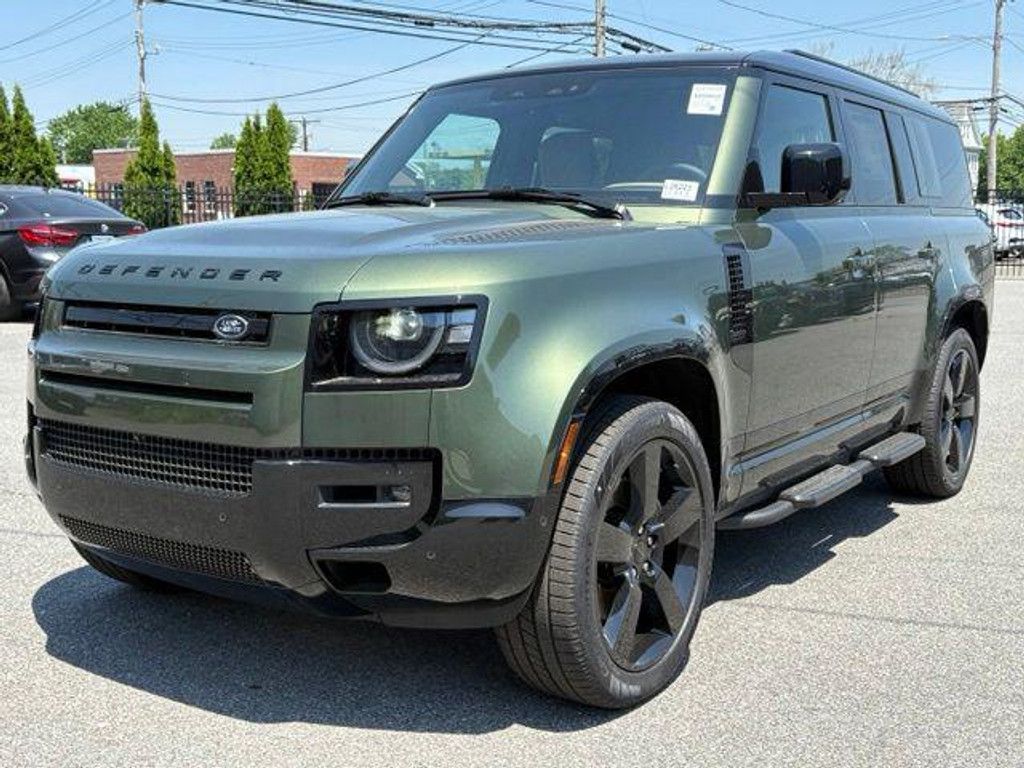 2026 LAND ROVER Defender - photo 3