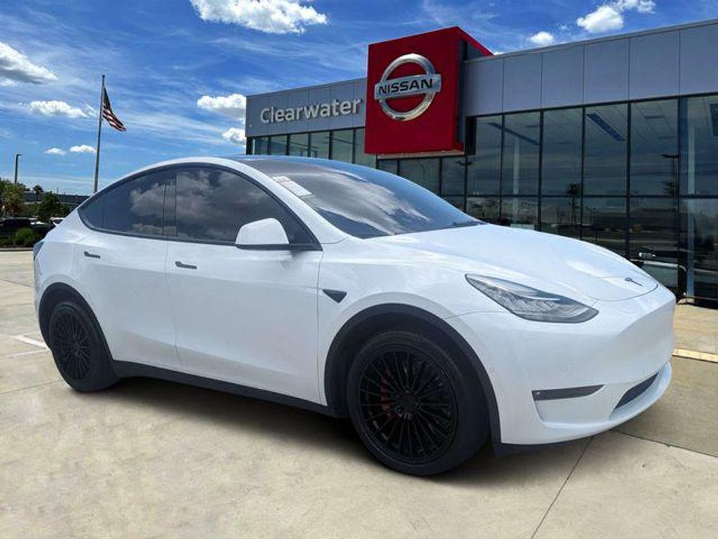 2022 Tesla Model Y Long Range