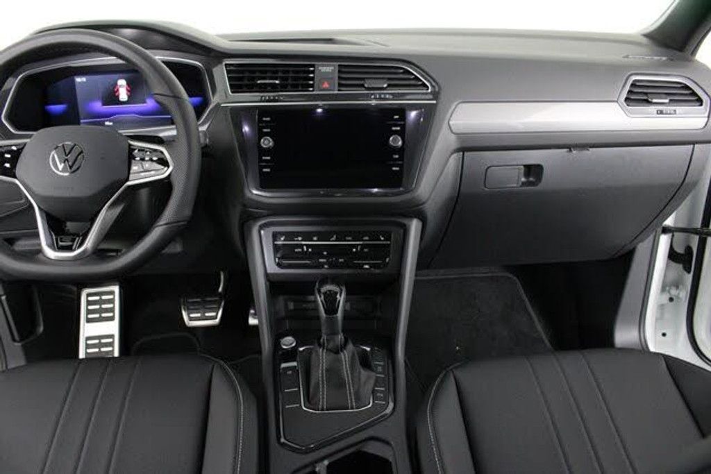 2023 VOLKSWAGEN Tiguan - photo 27