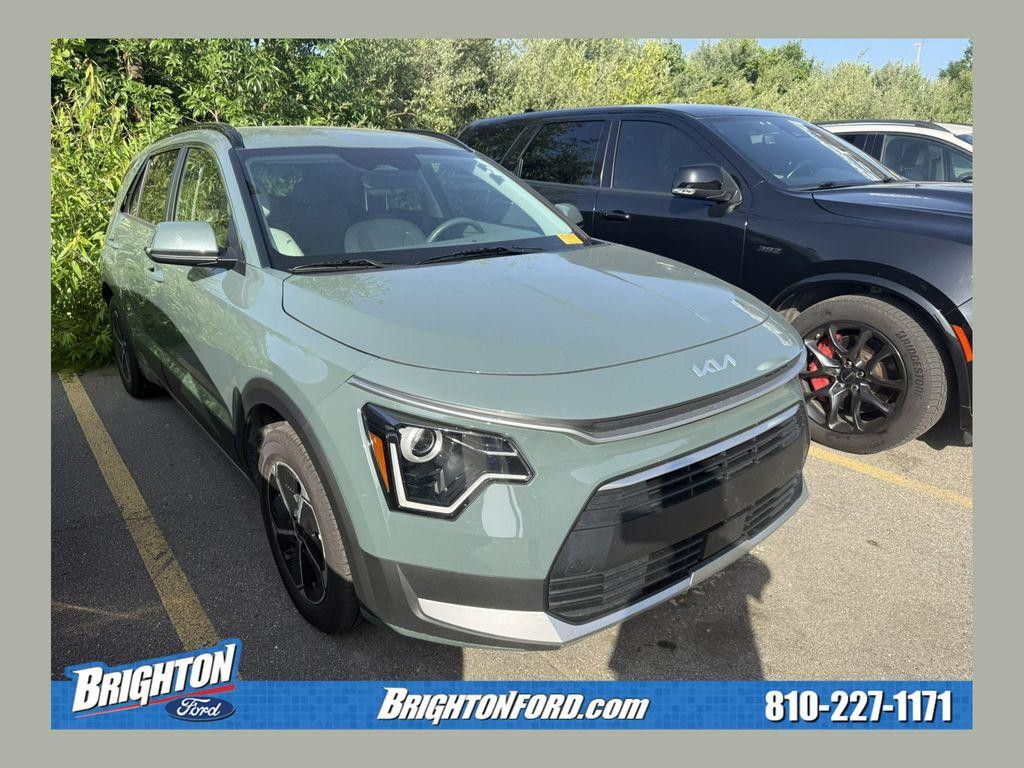 2023 Kia Niro EX