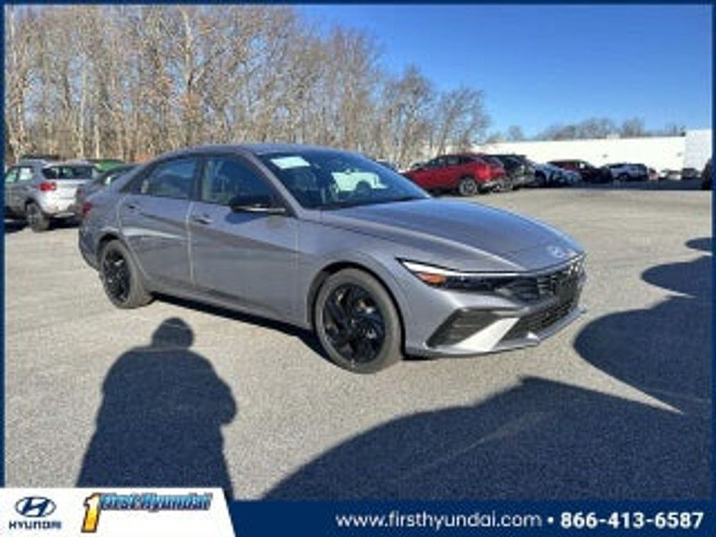 2026 Hyundai Elantra SE
