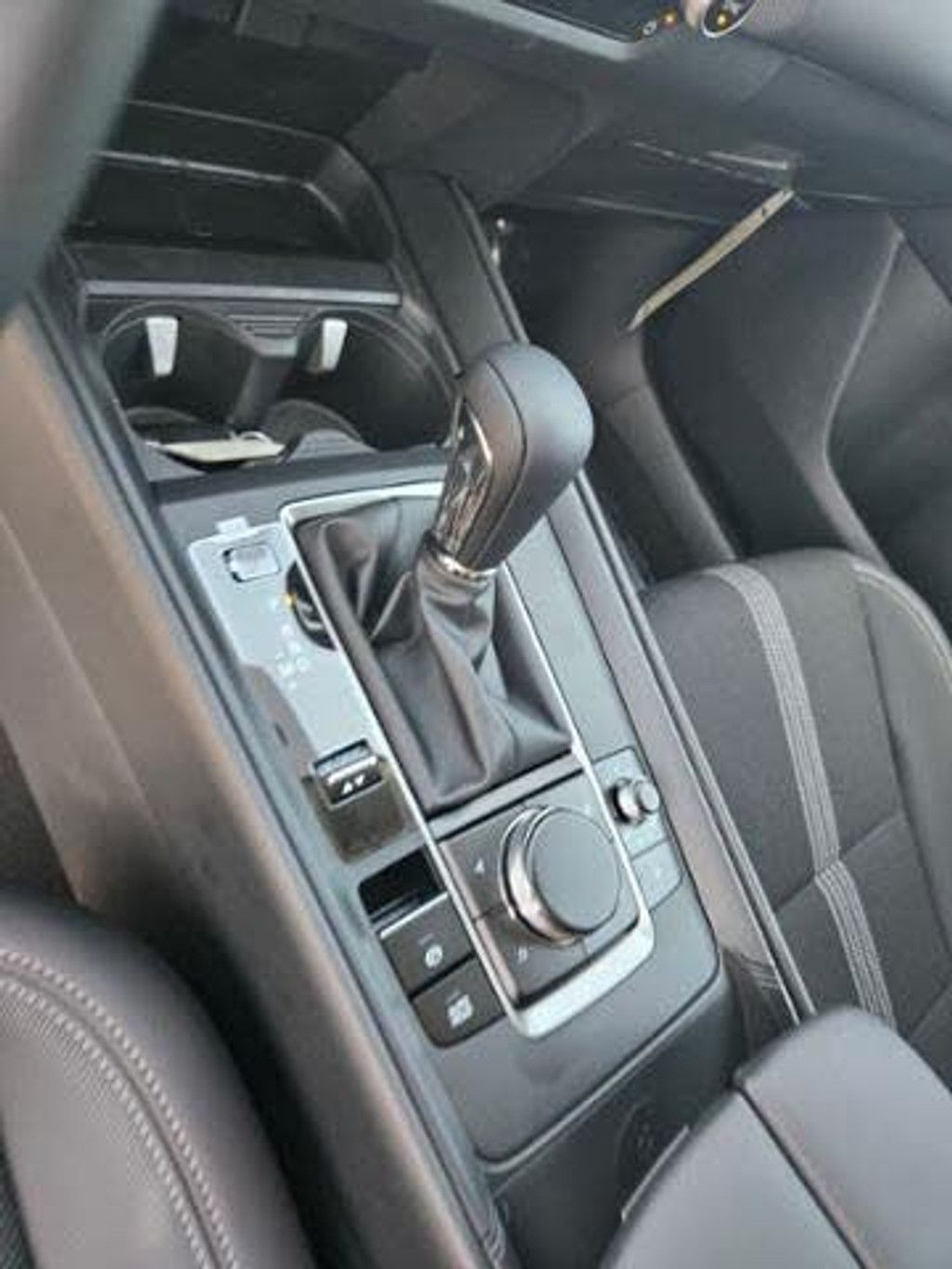 2026 MAZDA CX-50 - photo 16