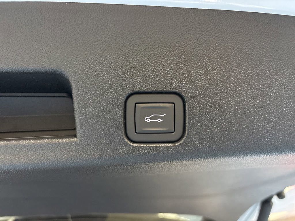 2026 CHEVROLET Traverse - photo 10