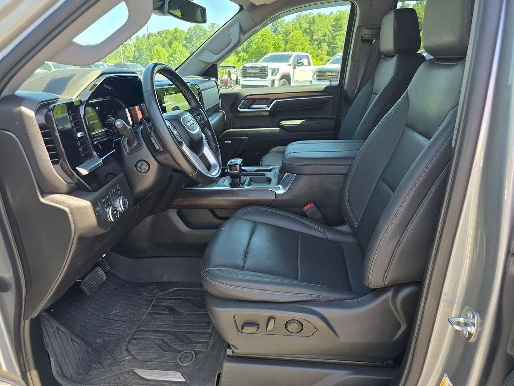 2023 GMC Sierra - photo 8