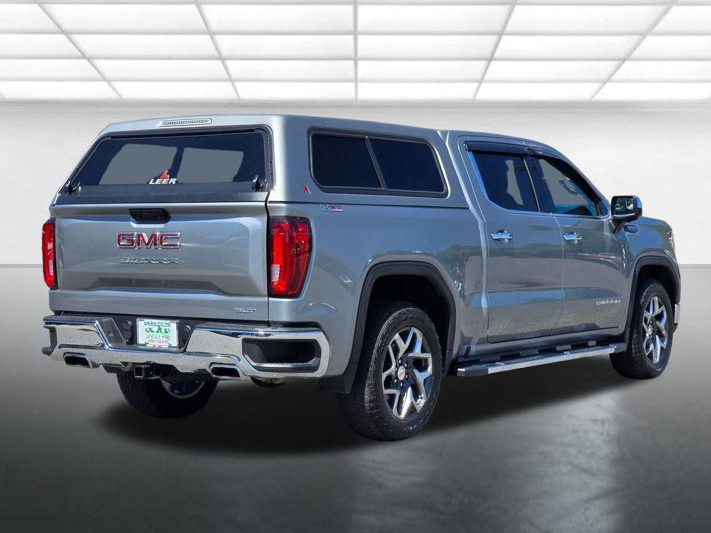 2023 GMC Sierra - photo 27