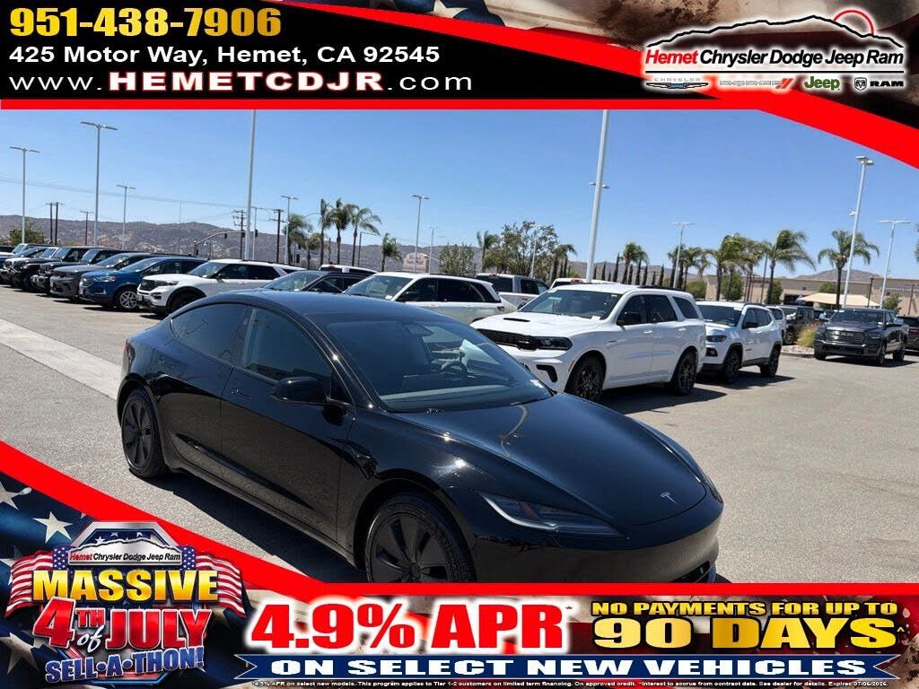 2024 TESLA Model 3 - main photo