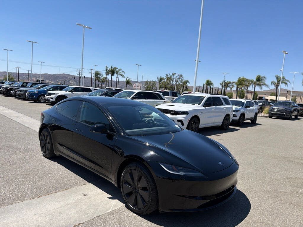 2024 TESLA Model 3 - photo 3