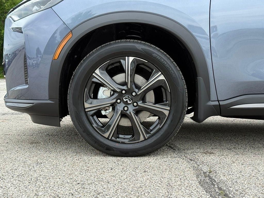 2027 INFINITI QX60 - photo 2