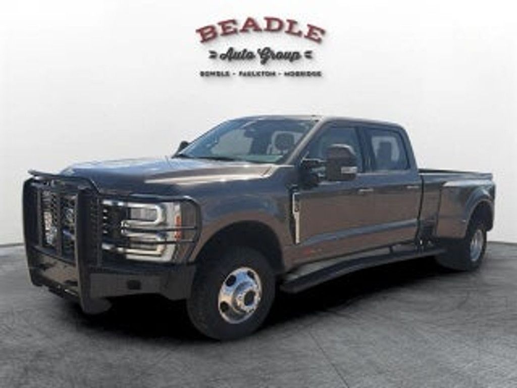2022 Ford F-350 Lariat