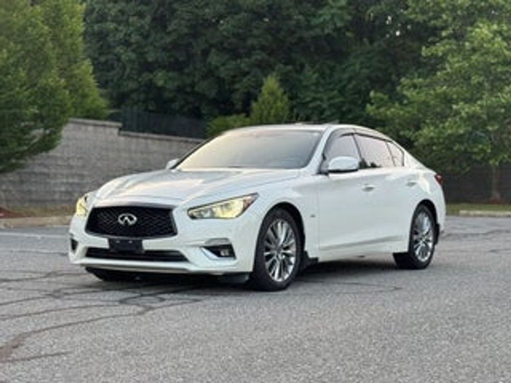 2018 Infiniti Q50 30T Luxe
