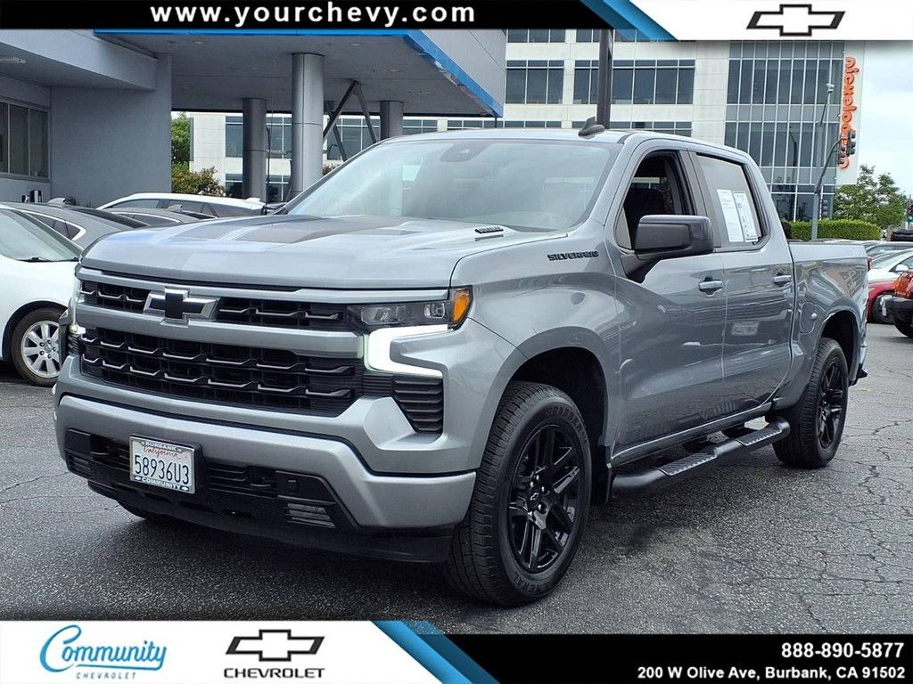 2023 Chevrolet Silverado RST