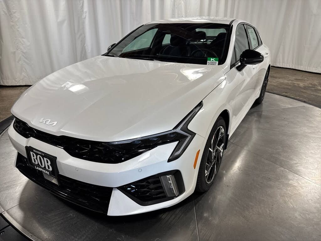 2026 Kia K5 GT Line