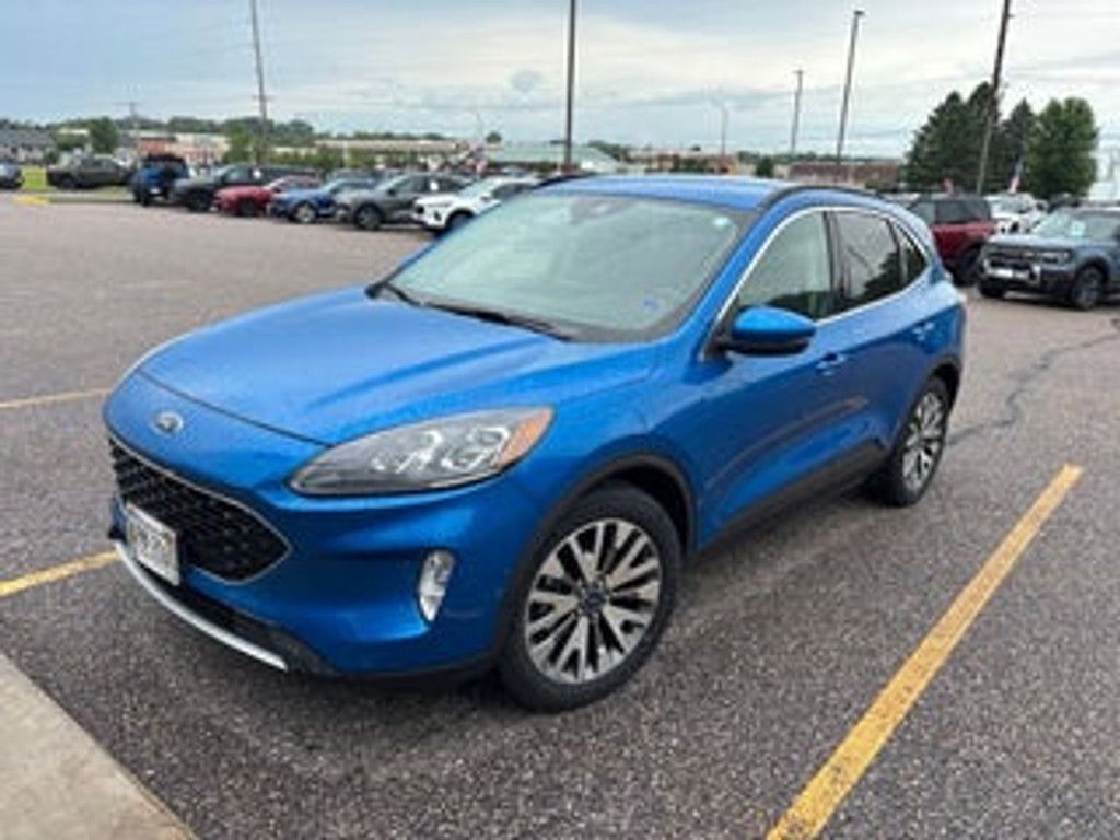 2020 Ford Escape Titanium Fhev