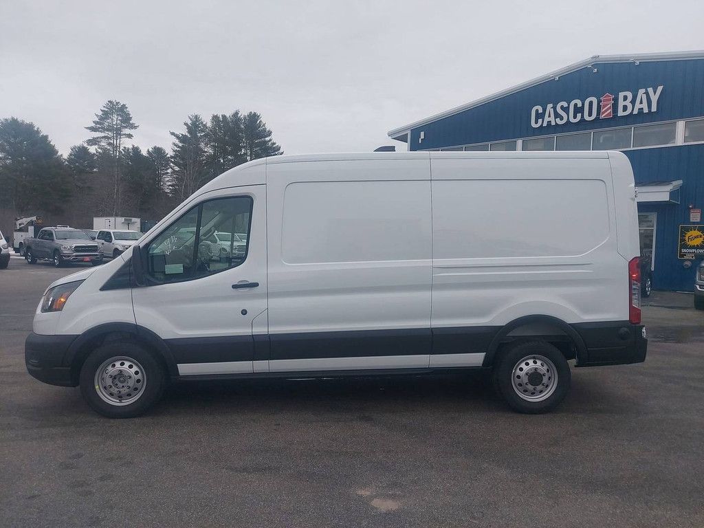 2026 Ford Transit Medium Roof