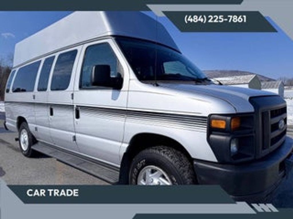 2014 Ford E-Series Chassis E 350 Super