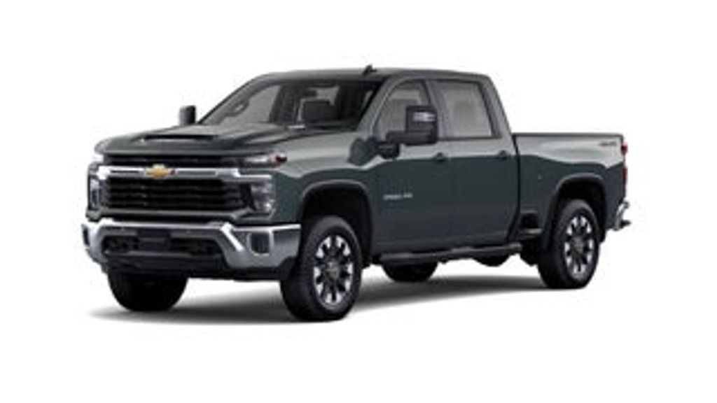 2026 Chevrolet Silverado HD LT