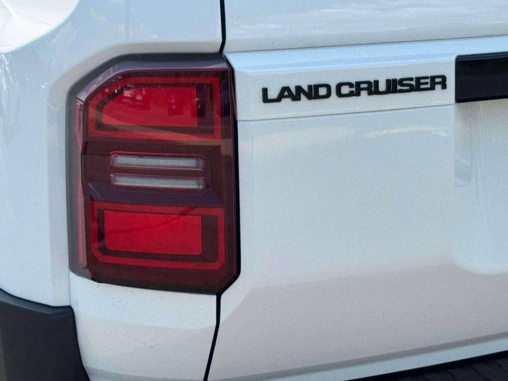 2026 TOYOTA Land Cruiser - photo 15