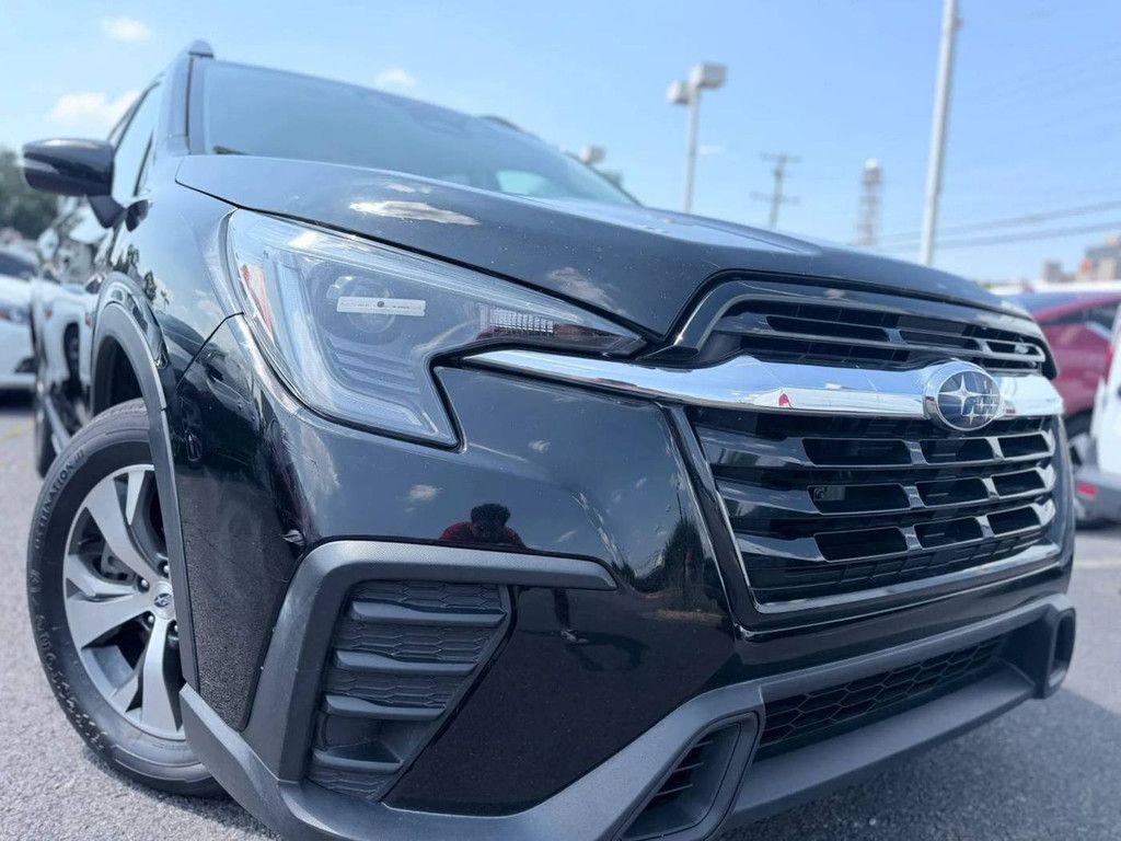 2023 Subaru Ascent Premium 8 ES