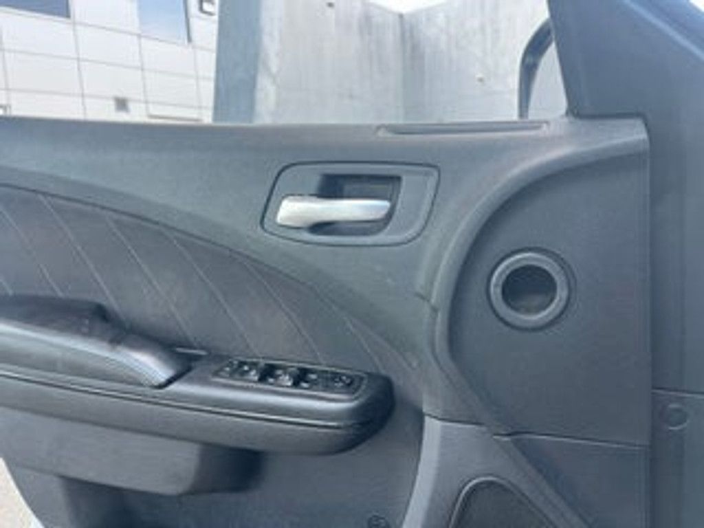 2019 DODGE Charger - photo 6