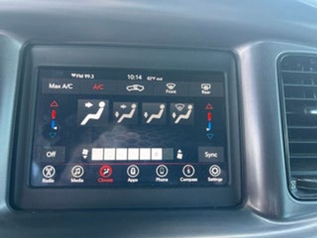 2019 DODGE Charger - photo 15