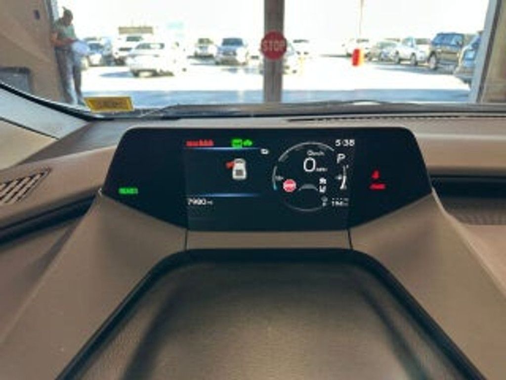 2023 TOYOTA Prius - photo 19