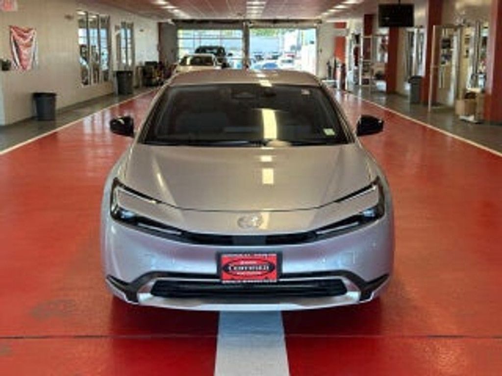 2023 TOYOTA Prius - photo 8